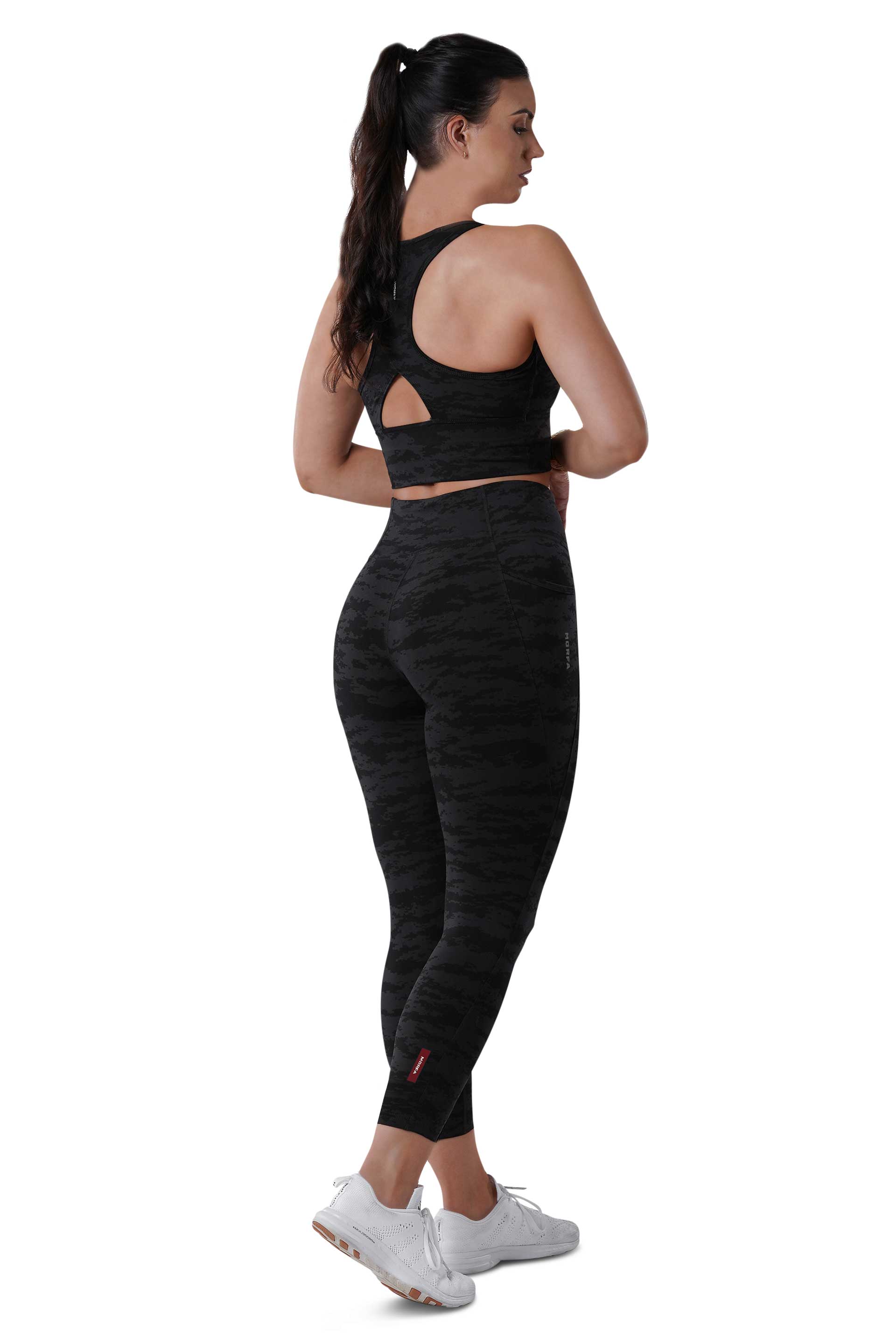 SIDE POCKET 7/8 TIGHT - BLACK CAMO LOGO | CONTOUR