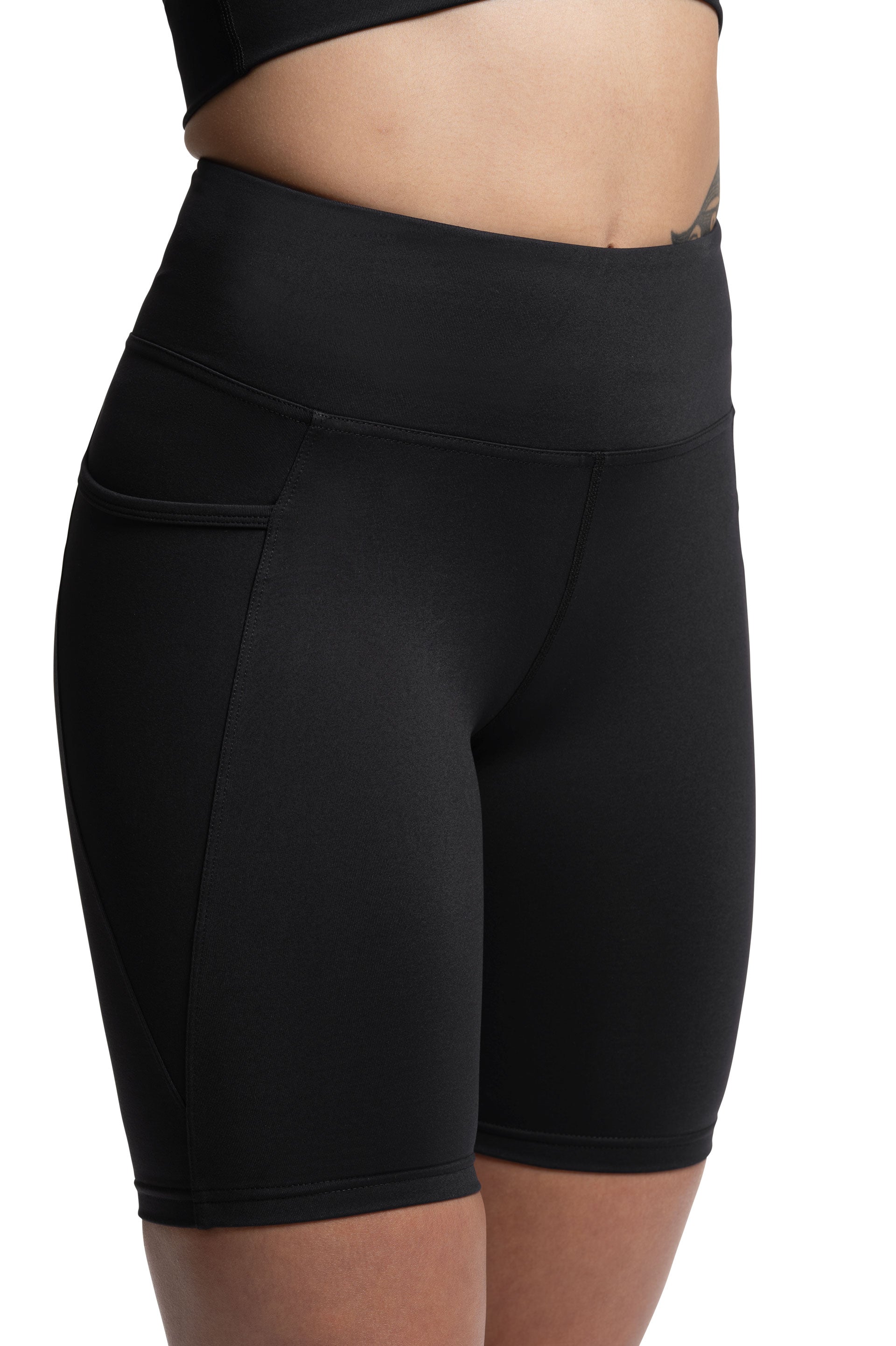 SIDE POCKET BIKE SHORT - BLACK | CONTOUR