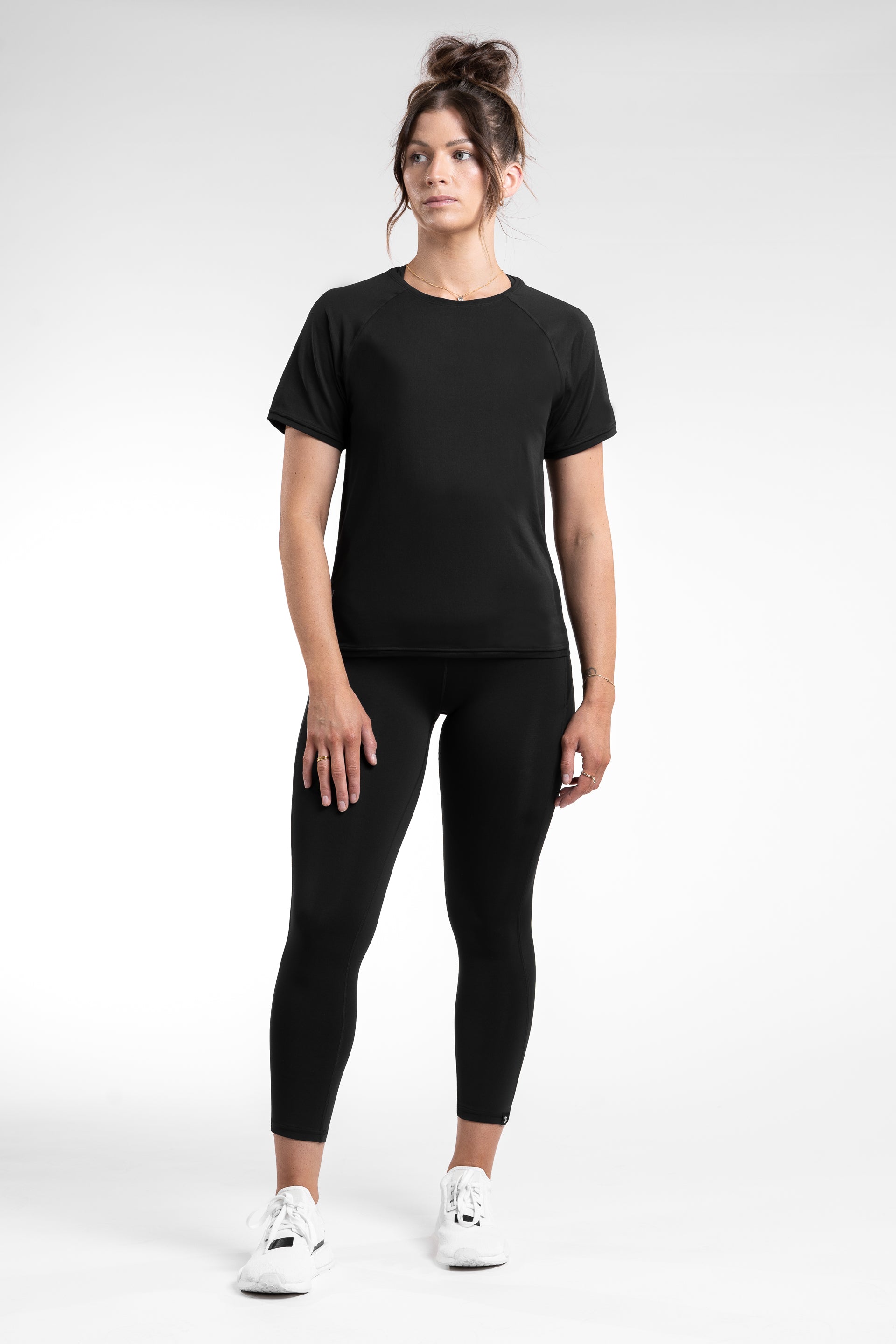 CROP TEE - BLACK | FLEXLITE