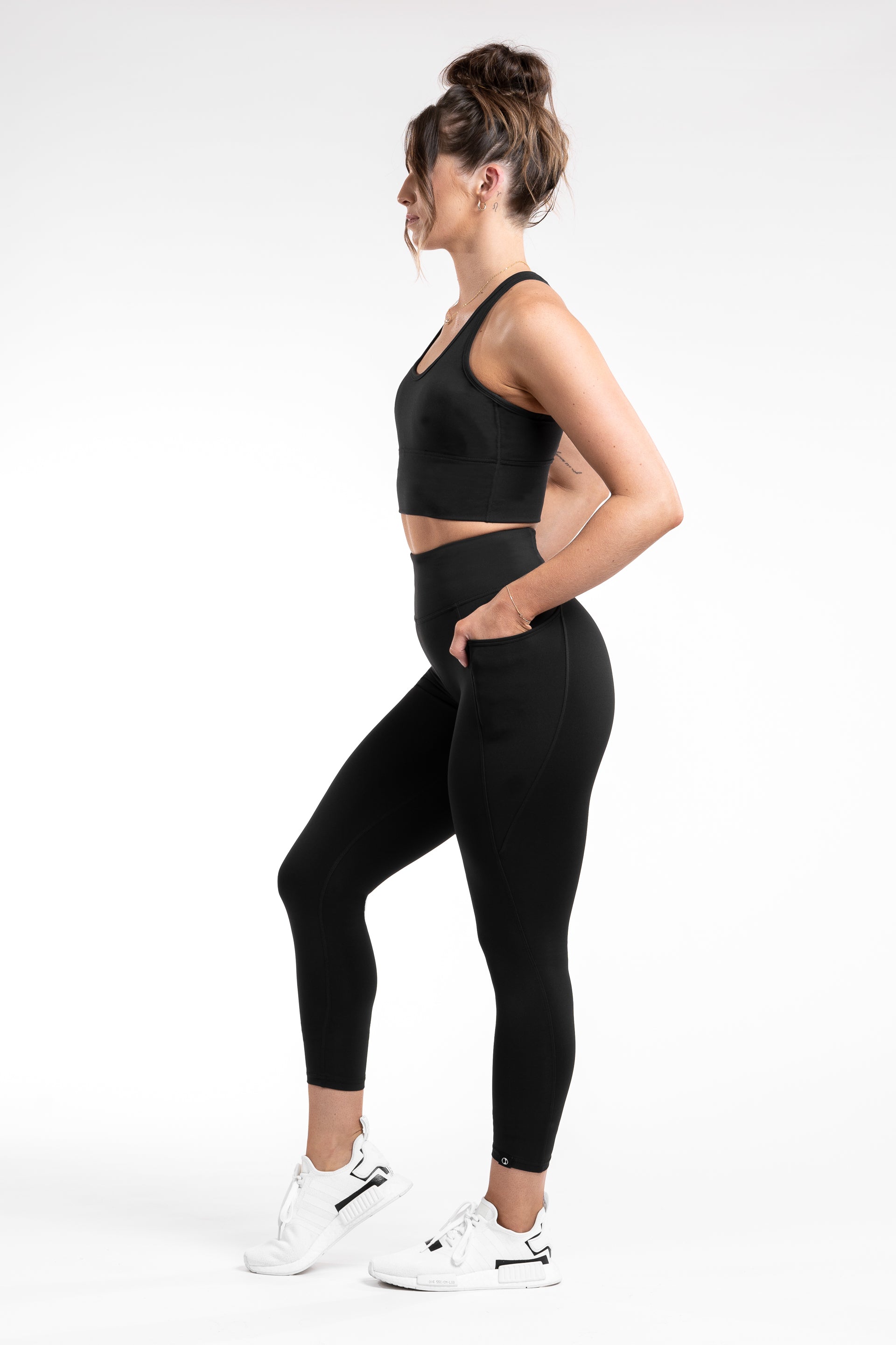 SIDE POCKET 7/8 TIGHT - BLACK | HYBRID KNIT