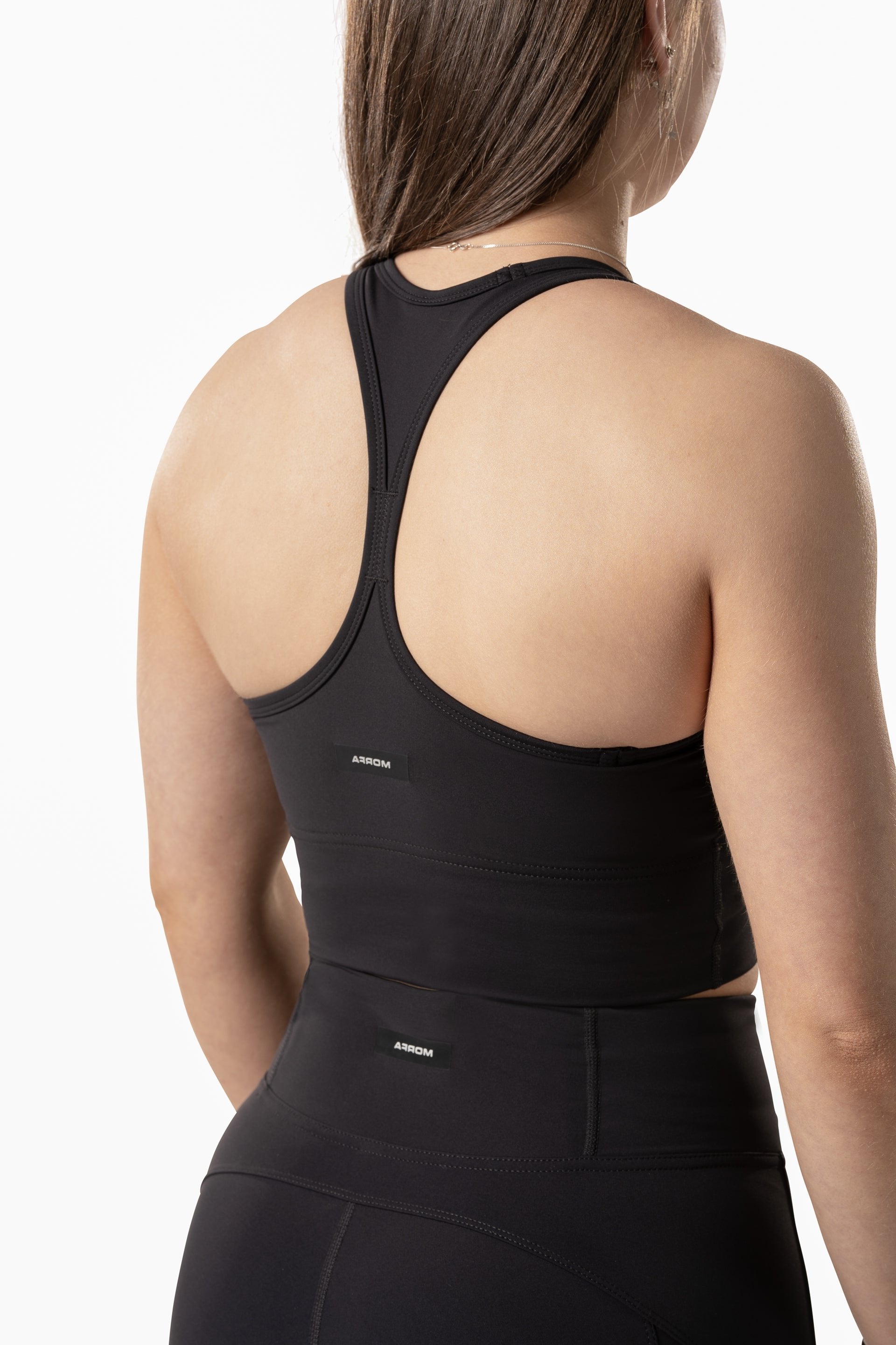 PERFOMANCE LONG LINE BRA - BLACK | PERFORMA